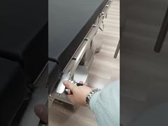 แผ่นรองแขนผ่าตัดสแตนเลสสตีลขนาด 600*150*10 มม. พร้อมคุณสมบัติการหมุนแนวนอนและแนวตั้ง